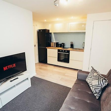 Snug 1Br Apt, Self Check In, Parking, By Derbnb Хілтон Екстер'єр фото