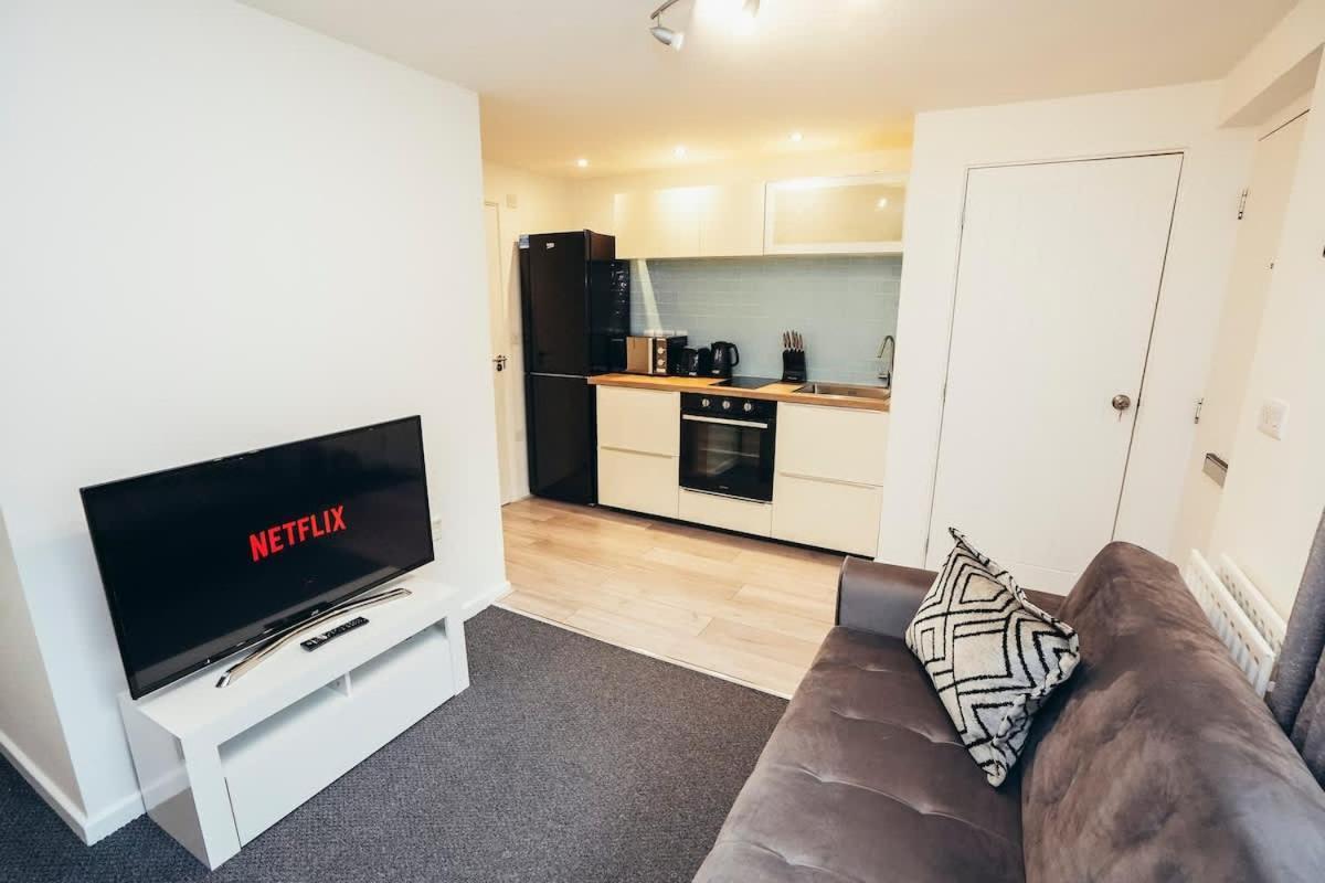 Snug 1Br Apt, Self Check In, Parking, By Derbnb Хілтон Екстер'єр фото