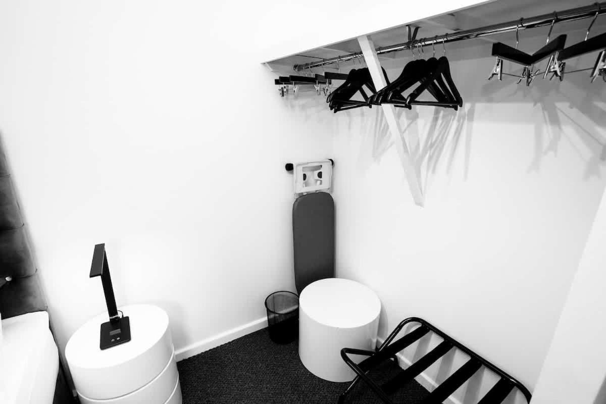 Snug 1Br Apt, Self Check In, Parking, By Derbnb Хілтон Екстер'єр фото